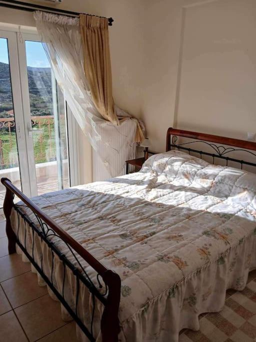 Παραθαλασσιο Σπιτι Στην Εξοχη Villa Tsakei Exterior foto